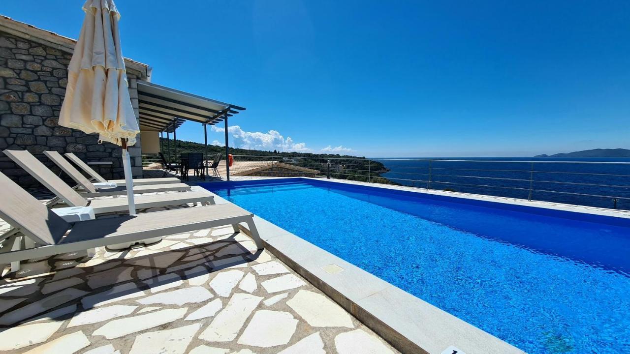 Amousso Bay Villas Marantochori Экстерьер фото